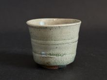 岡部嶺男　灰釉盃